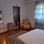 Abrigo Andorinhas
