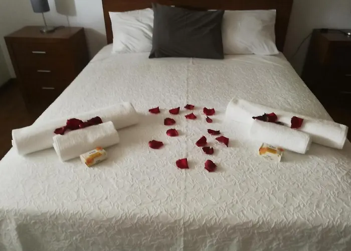 Abrigo Andorinhas Maison d'hôtes *