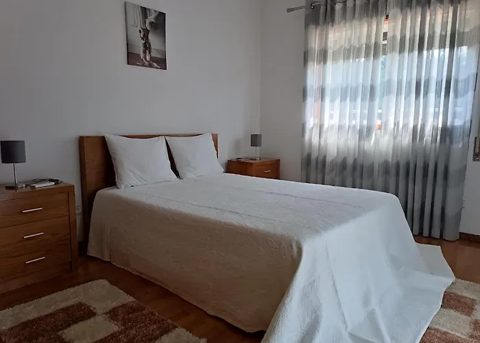 Maison d'hôtes Abrigo Andorinhas *