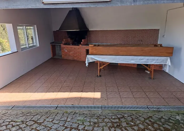 Abrigo Andorinhas Aveiro